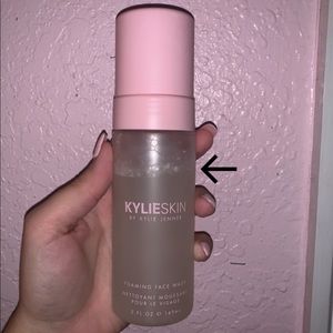 kylie foaming face wash price